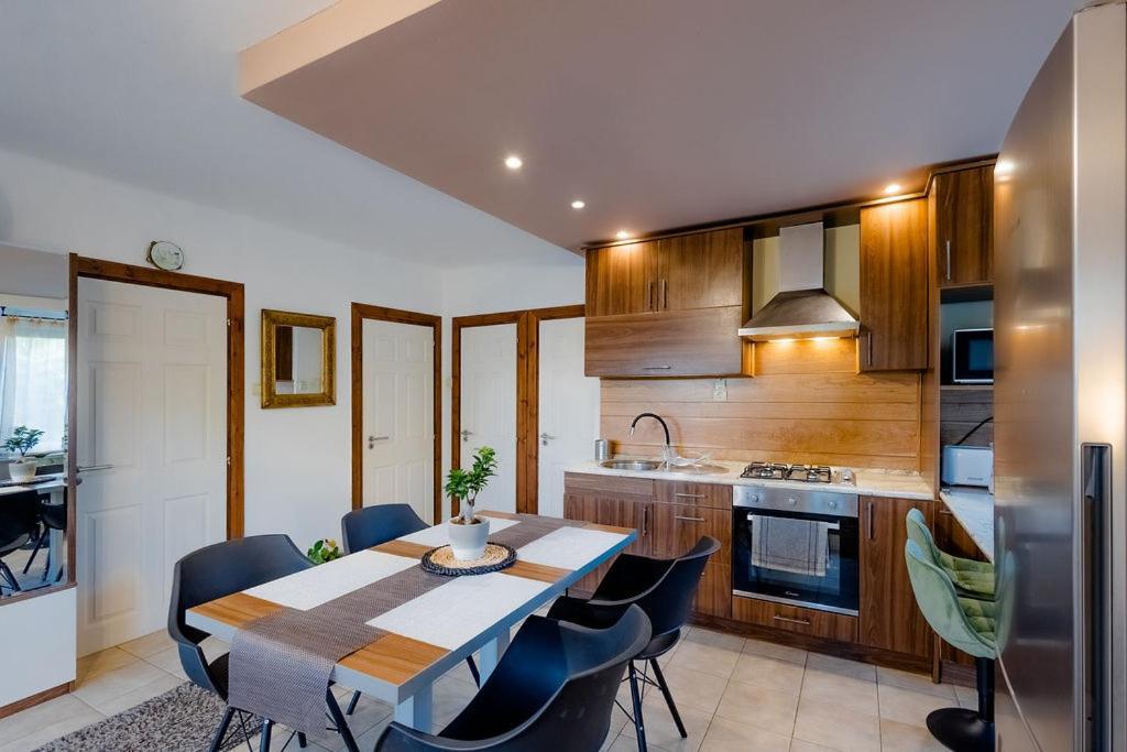 Fatima Apartman Siofok Exterior photo
